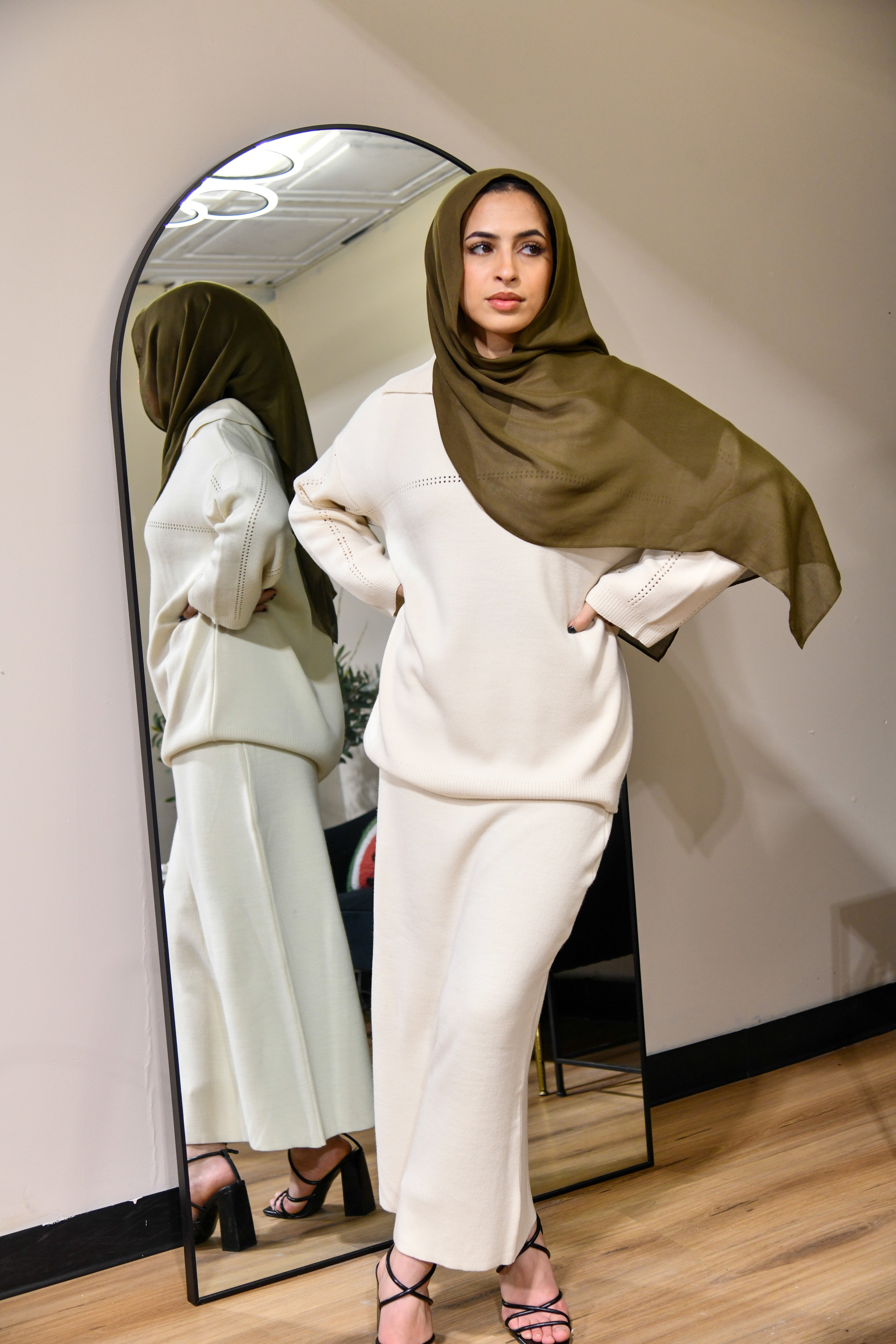 Fleece 2 Piece Skirt Set - Off White