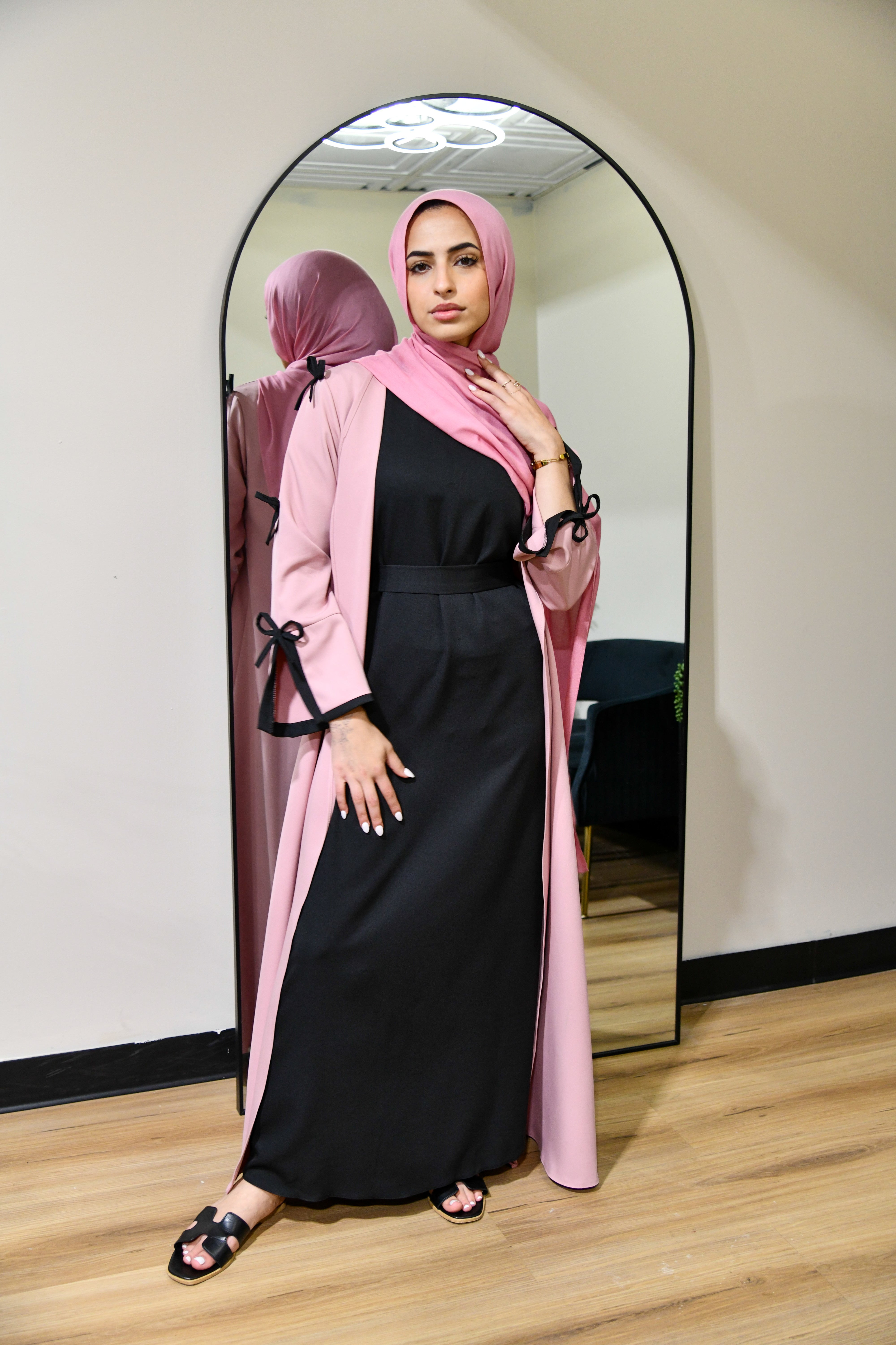 Dual Tone Bow Abaya Set - Blush