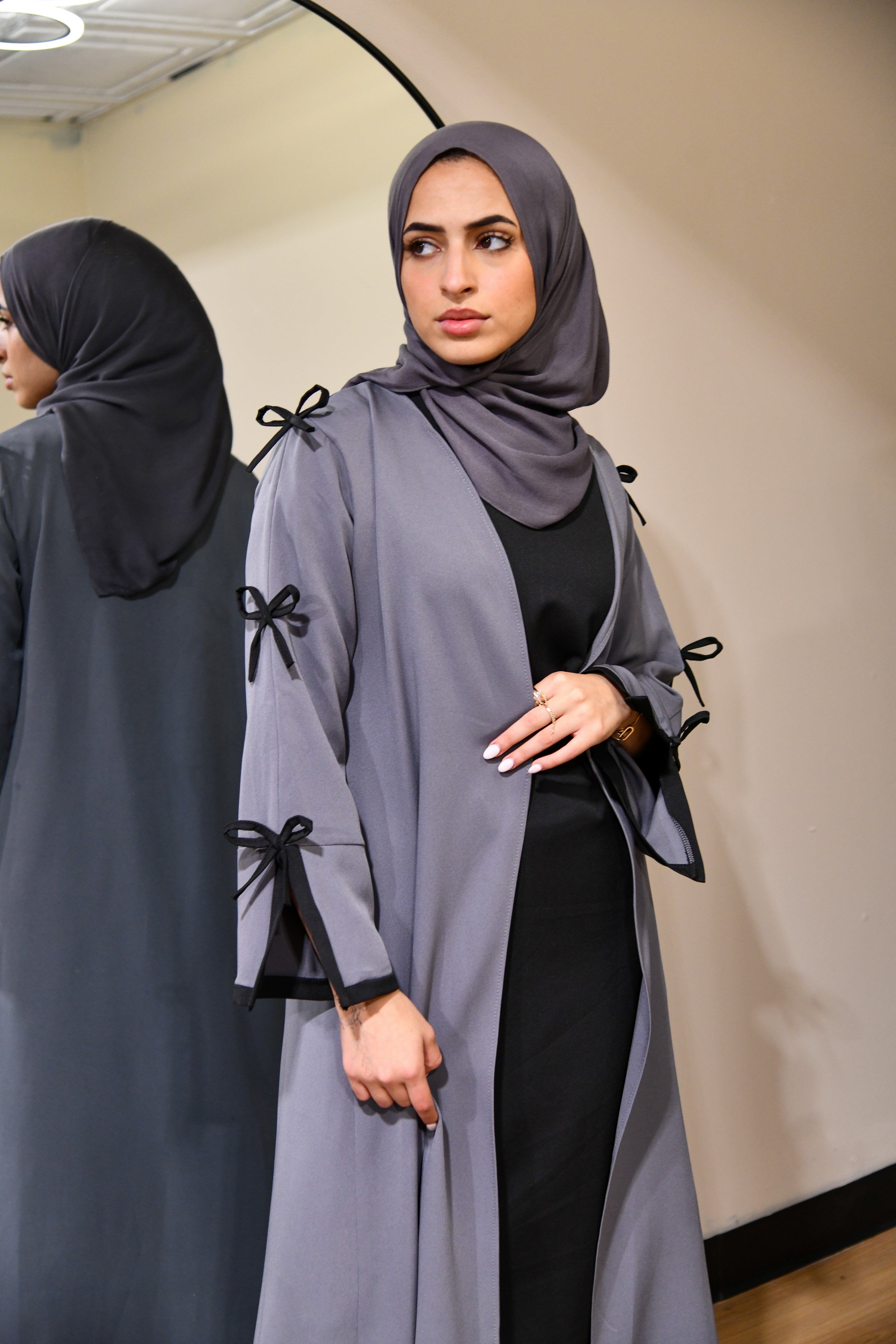 Dual Tone Bow Abaya Set - Charcoal
