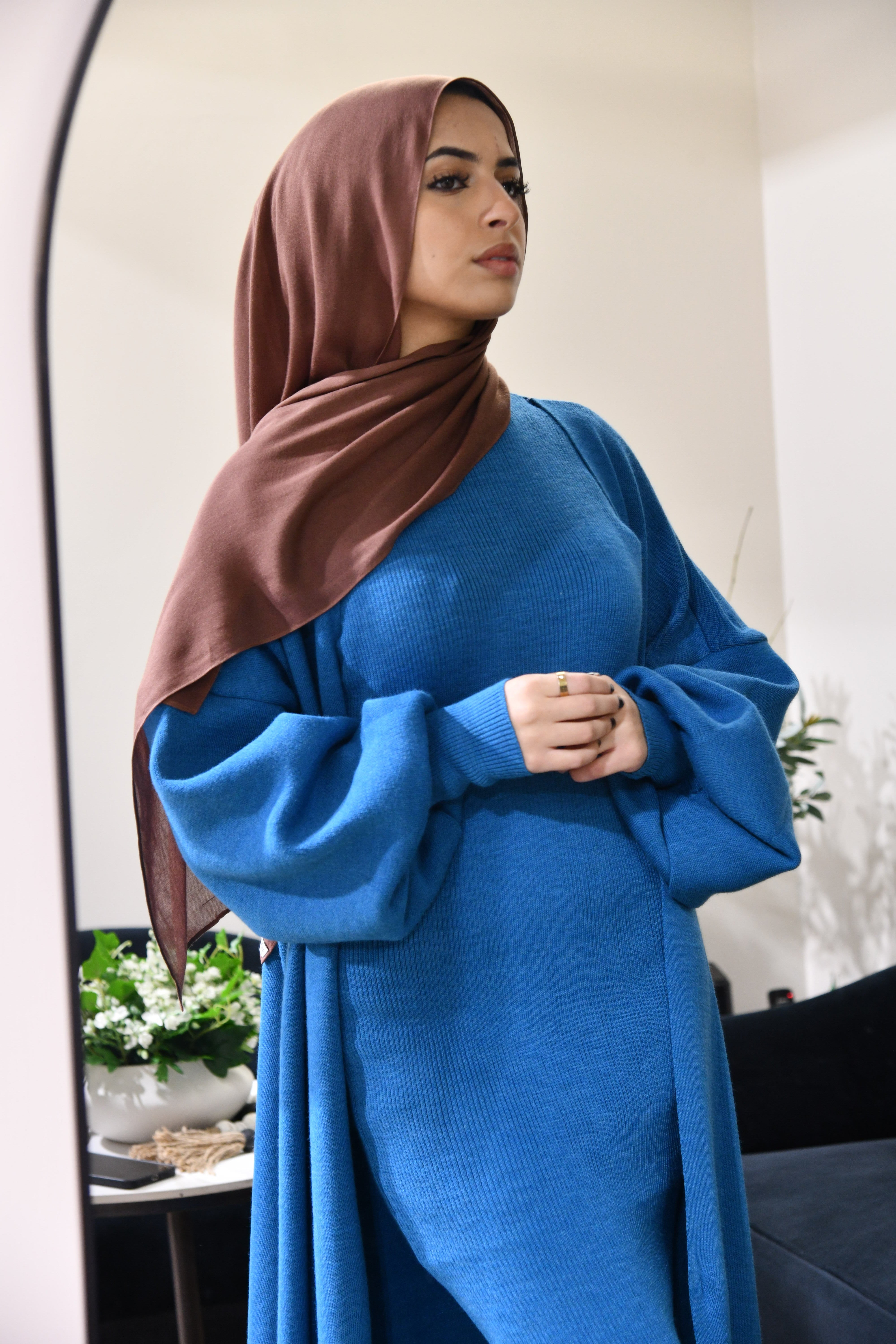 Knitted Abaya 2 Piece Set - Blue