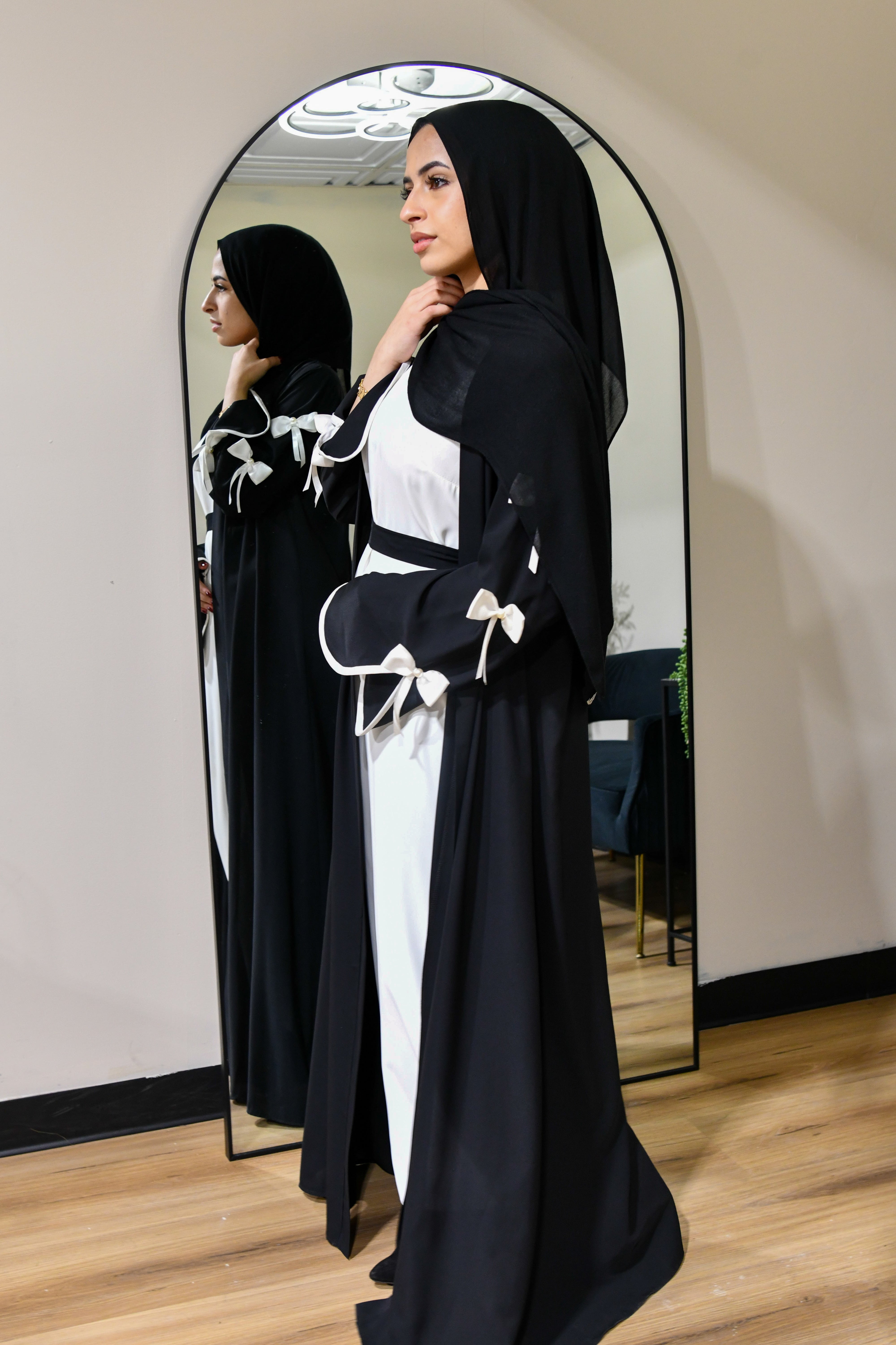 Bow Abaya Set -  Black