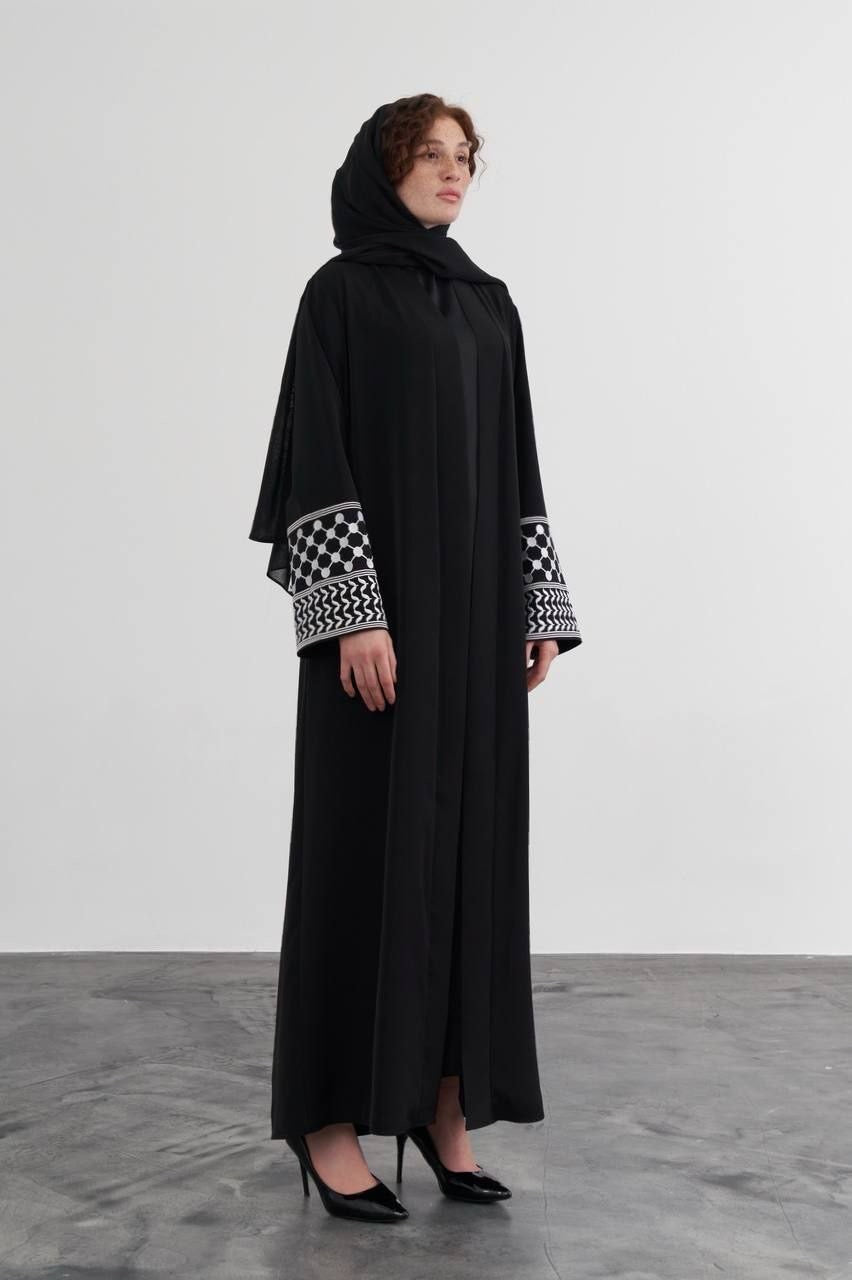 Palestinian Kuffiyah Abaya - Black