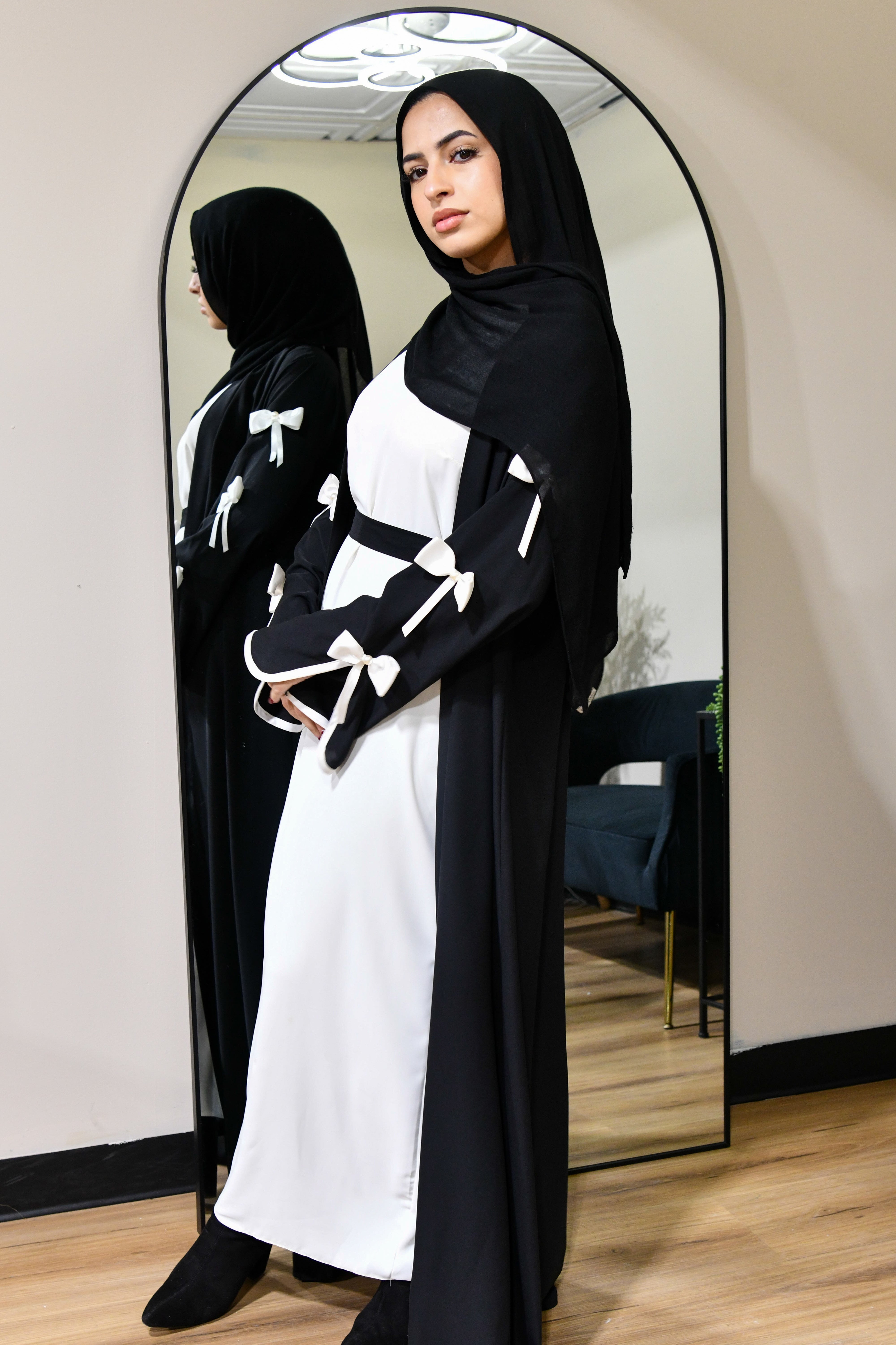 Bow Abaya Set -  Black