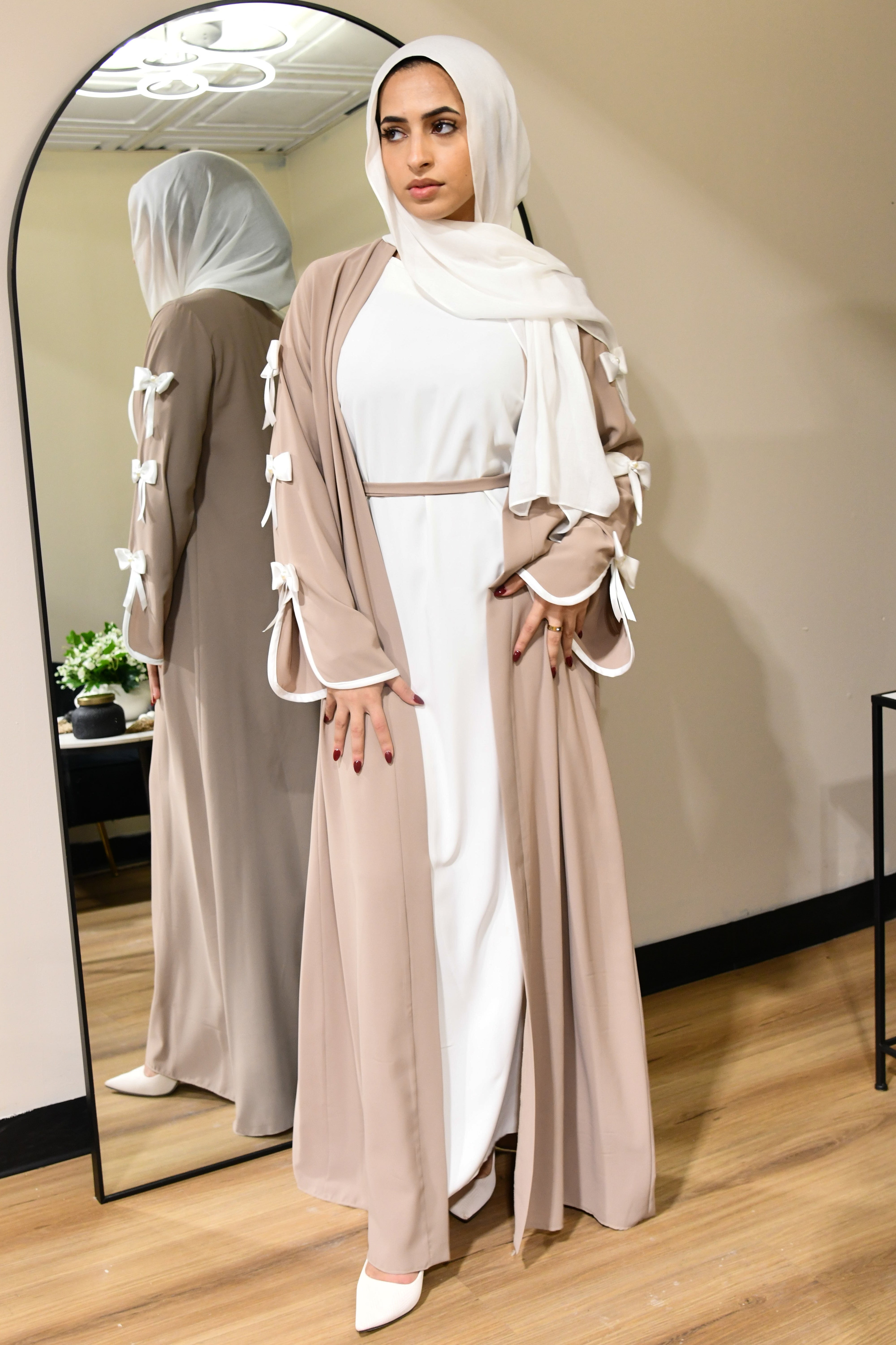 Bow Abaya Set - Beige