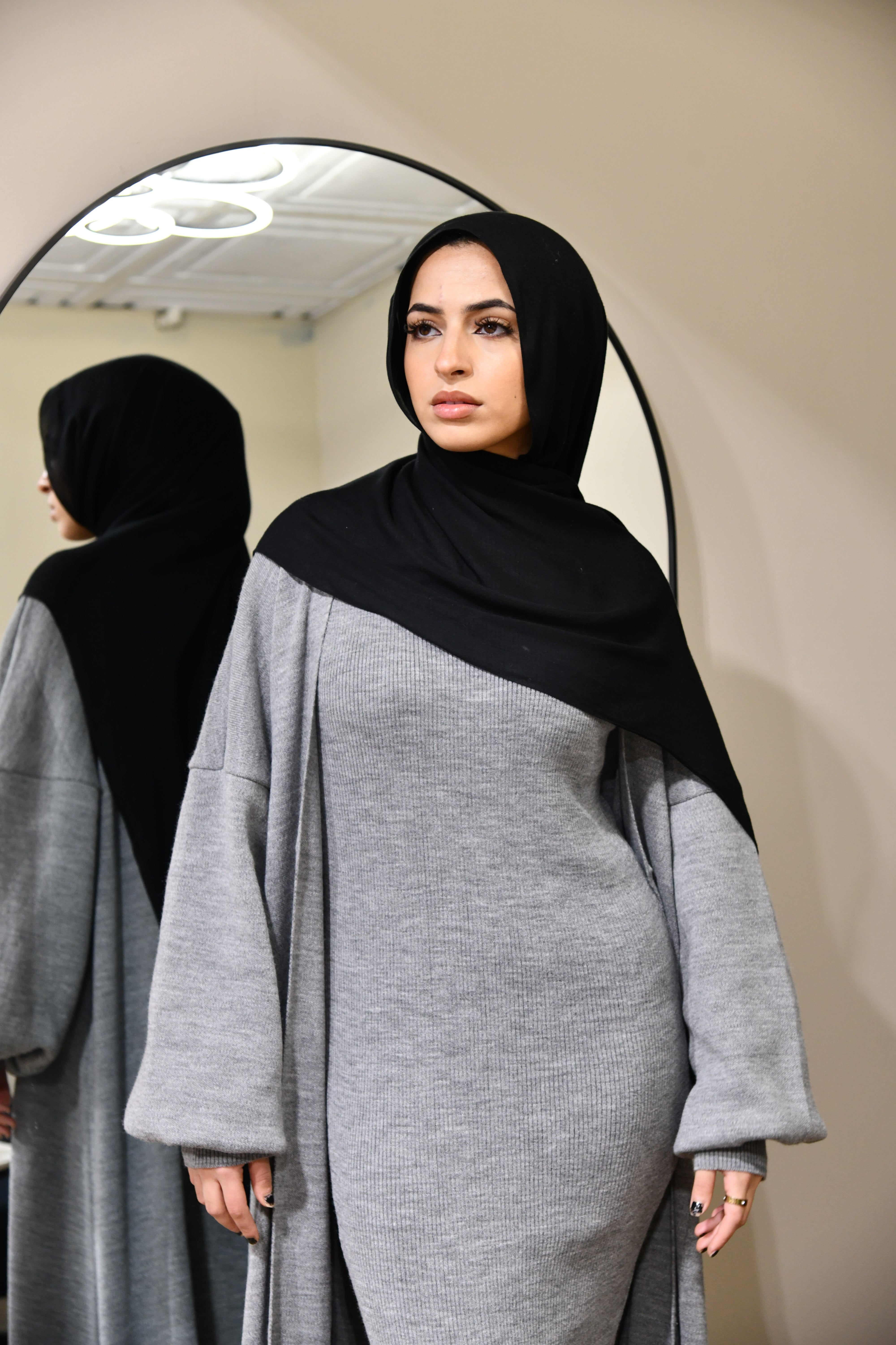 Knitted Abaya 2 Piece Set - Grey