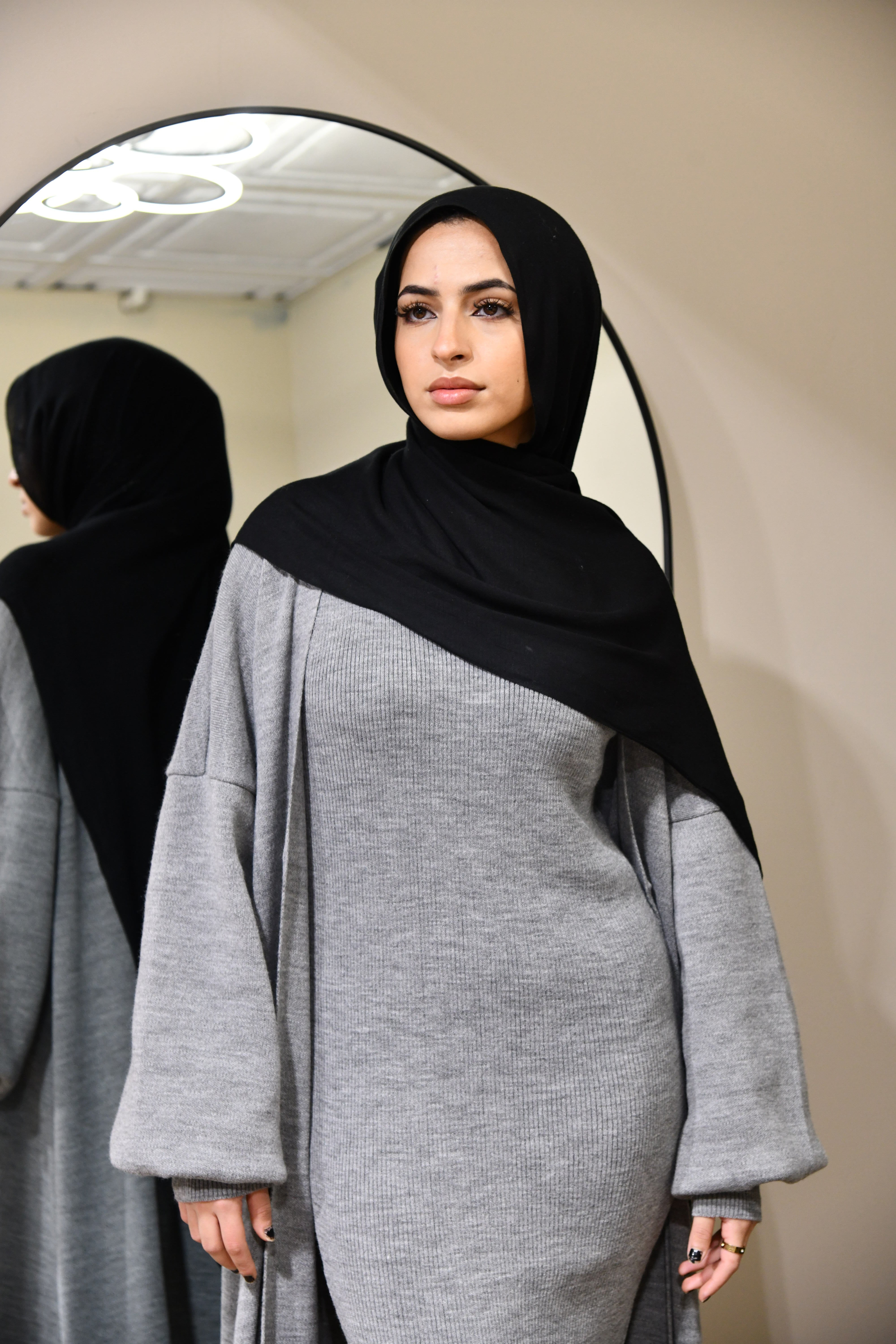 Knitted Abaya 2 Piece Set - Grey