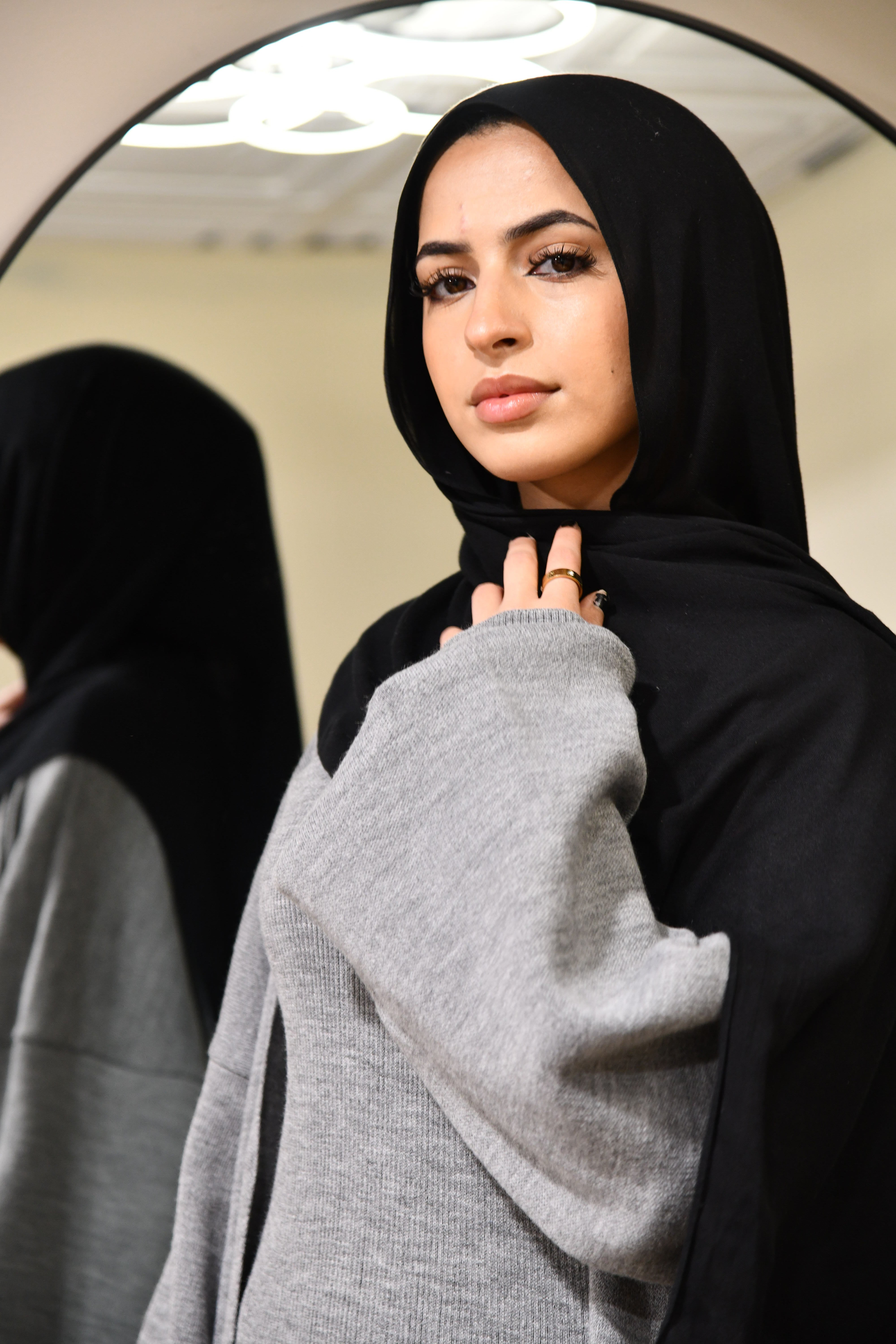 Knitted Abaya 2 Piece Set - Grey