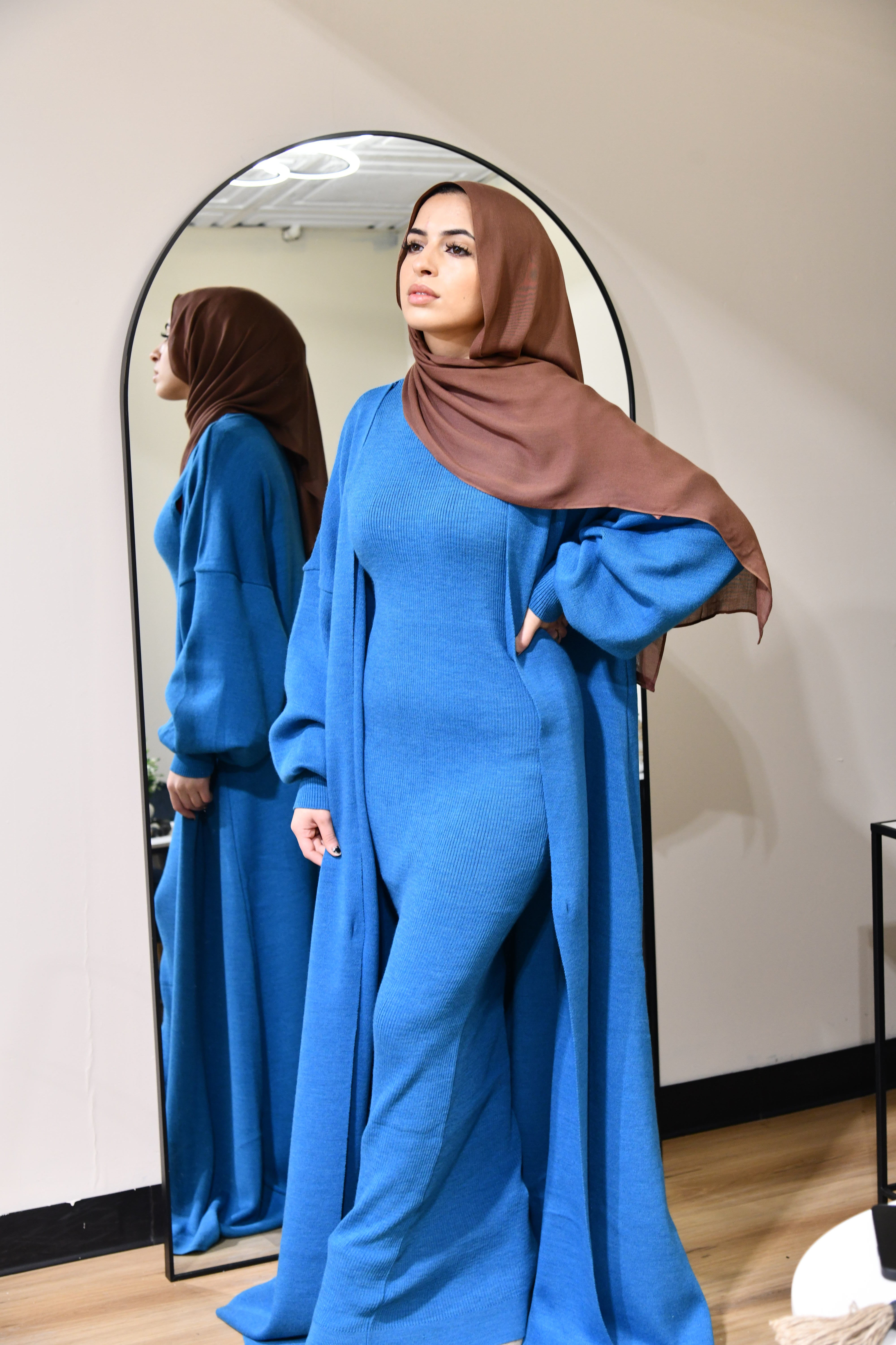 Knitted Abaya 2 Piece Set - Blue