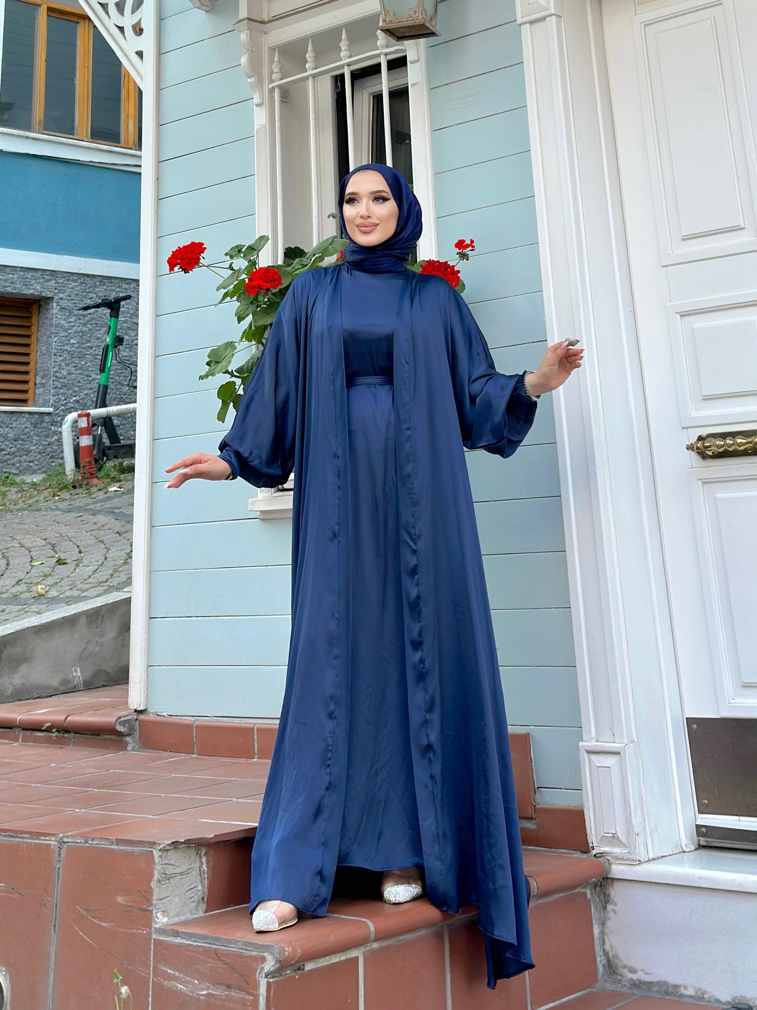 Menna Satin 2 Piece Abaya Set - Navy