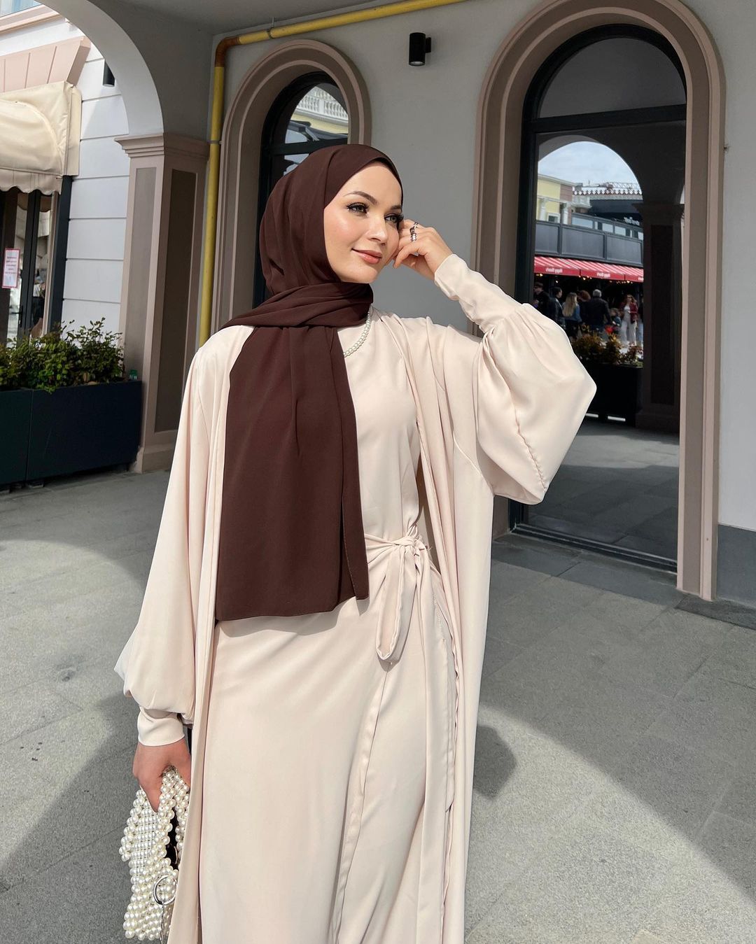 Nesreen 3 Piece Abaya Set - Beige