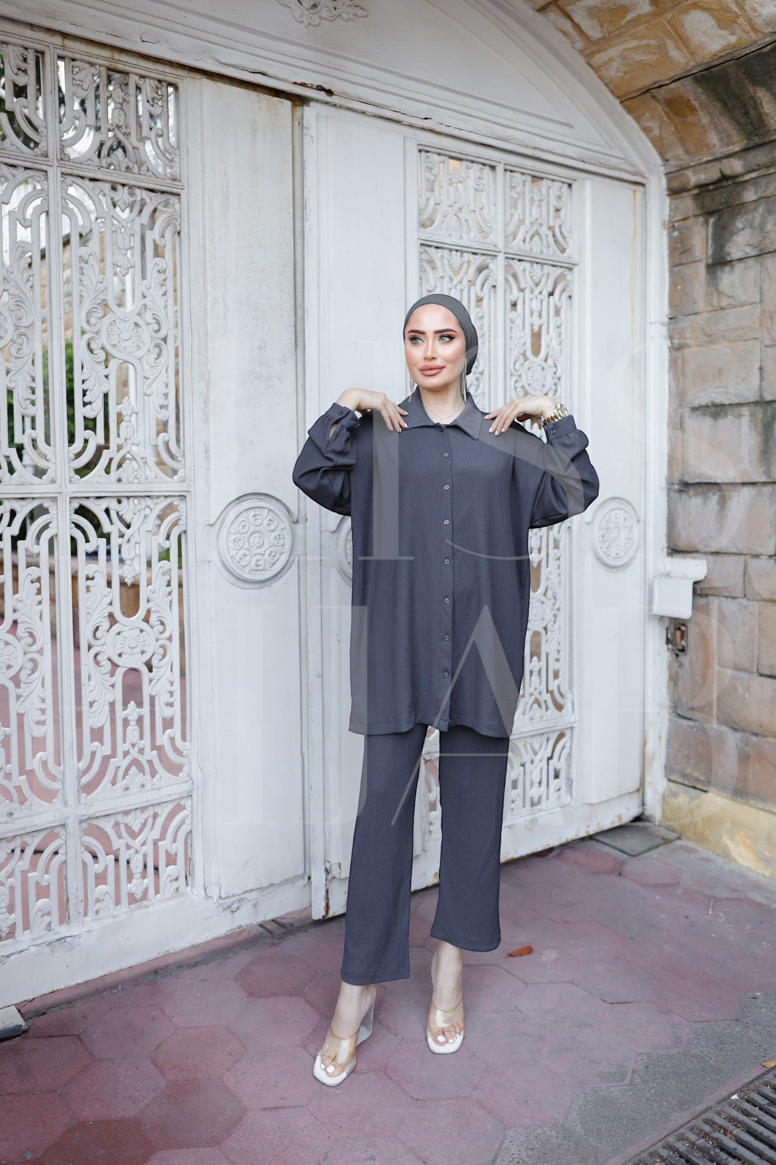 Fatin Buttoned Cotton 2 Piece Set - Charcoal