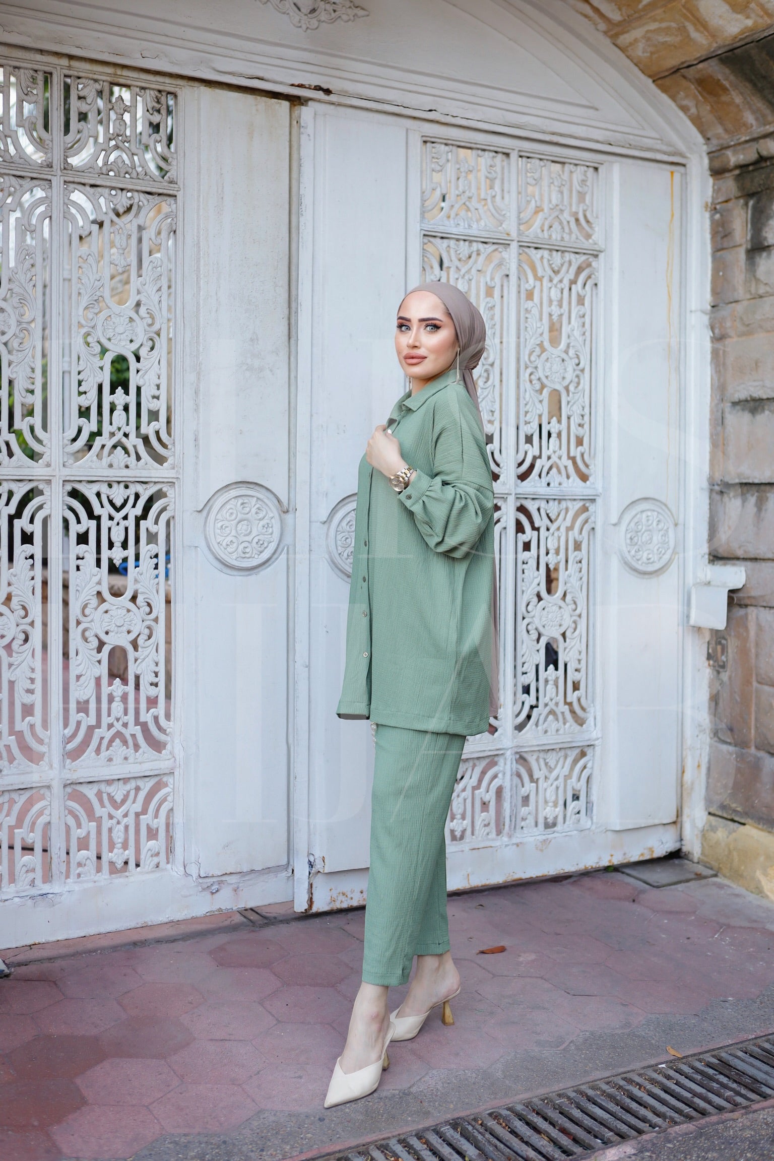 Fatin Buttoned Cotton 2 Piece Set - Sage